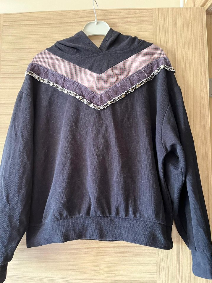 V Yaka Nakışlı Kadın Triko Sweatshirt - Görsel 5
