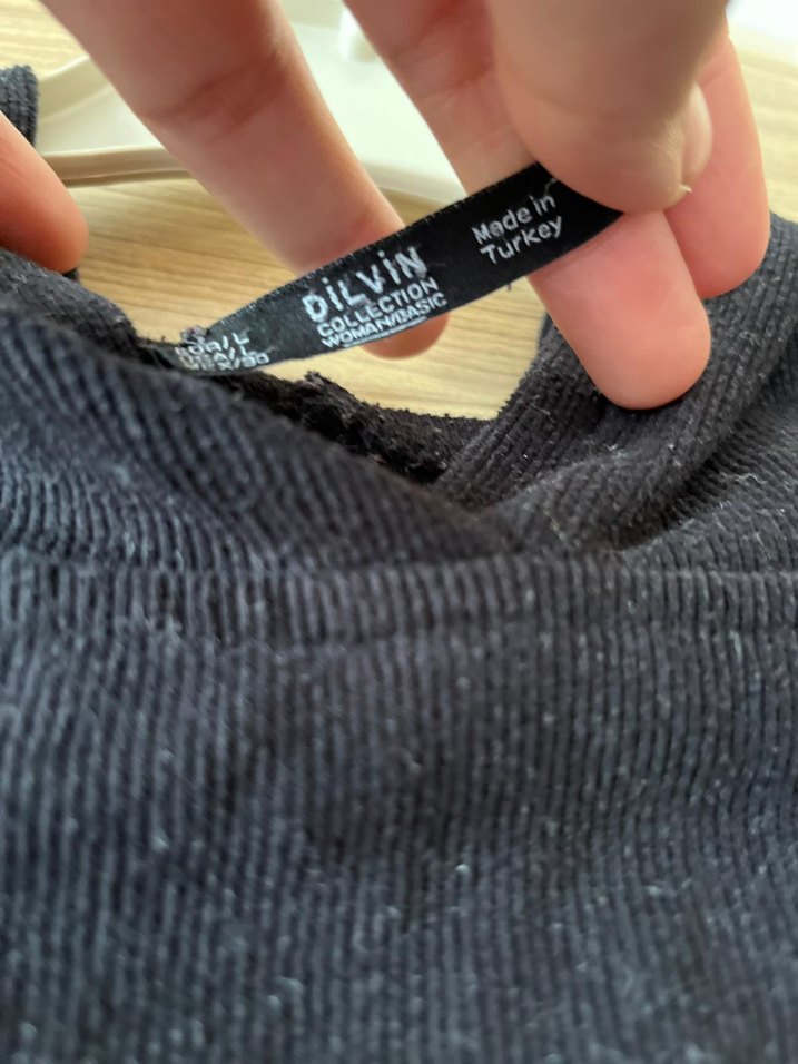 V Yaka Nakışlı Kadın Triko Sweatshirt - Görsel 2