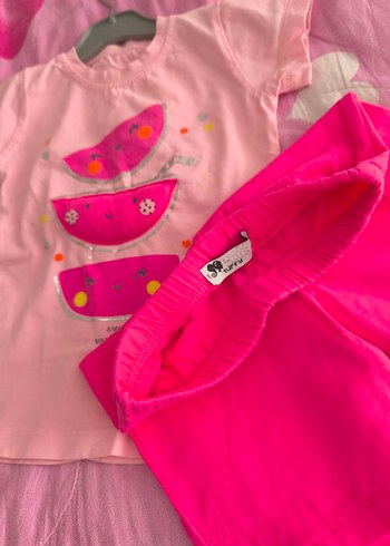 Kız Çocuk Düğmeli Kısa Kollu Pamuklu Tişört - Görsel 11