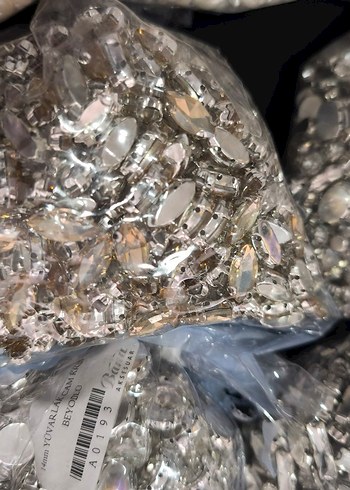 gümüş renkli el işi boncukları çok çeşit Süslemeleri - Görsel 14