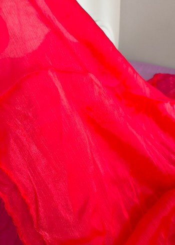 Parlak Kırmızı İpek Şal - Görsel 6