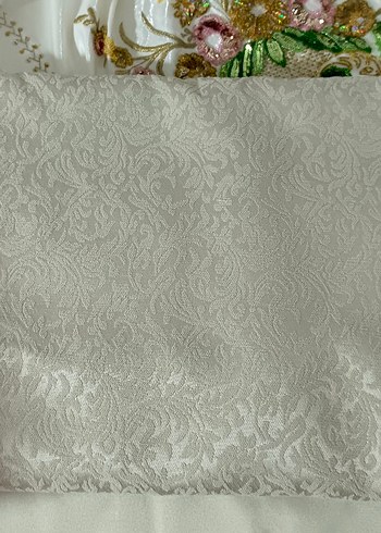 Çeyizlik Şönil Pike ve Nevresimlik Kumaş - Görsel 3