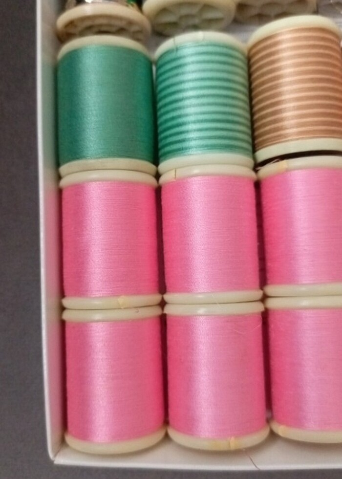 Anchor Makina Nakış Makarası - Görsel 2