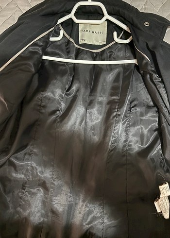 Zara Basic Siyah Kemerli Trençkot - Görsel 3