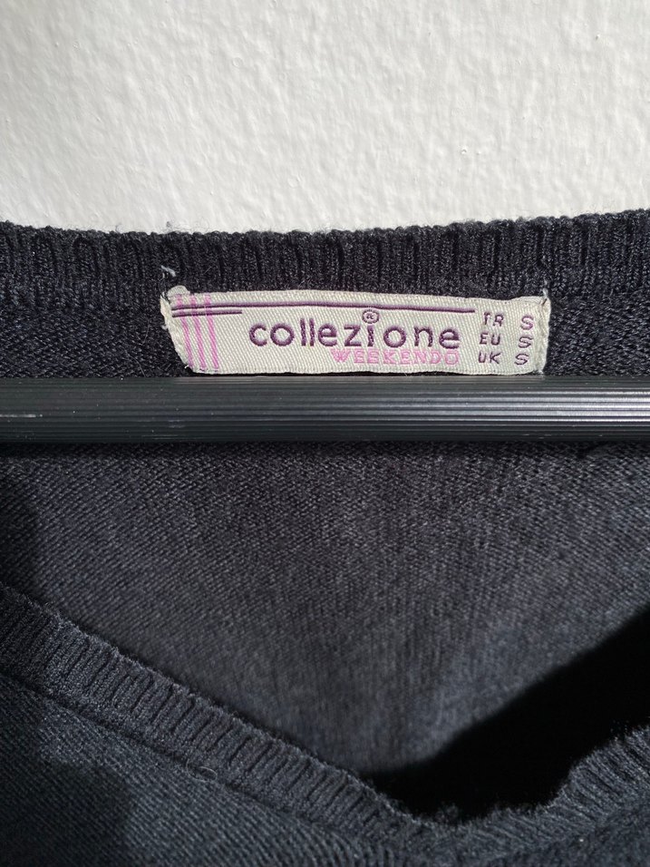 Collezione Siyah V Yaka Kadın Yün Kazak - Görsel 3