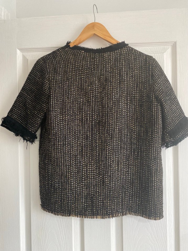 El Emeği Dokunuşu: Püskül Detaylı Kısa Kol Tüvit Ceket  - Görsel 2