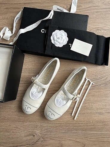 37 Beden beyaz Renk CHANEL BABET PREMİUM