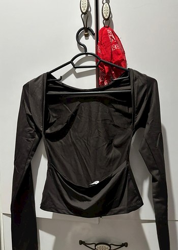 Kadın Siyah Uzun Kollu Vücuda Oturan Bluz - Görsel 2