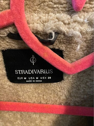 m Beden Stradivarius kaban