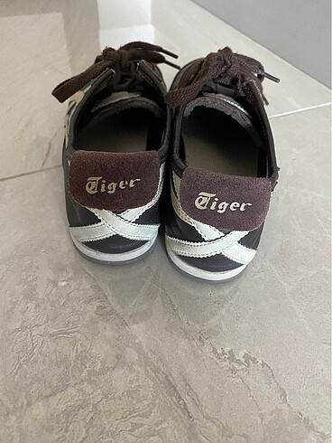 Onitsuka Tiger Orijinal tiger ayakkabın