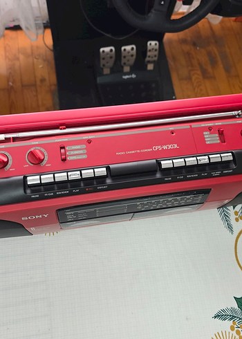 Sony Kırmızı Renkli Müzik Sistemi - Görsel 3