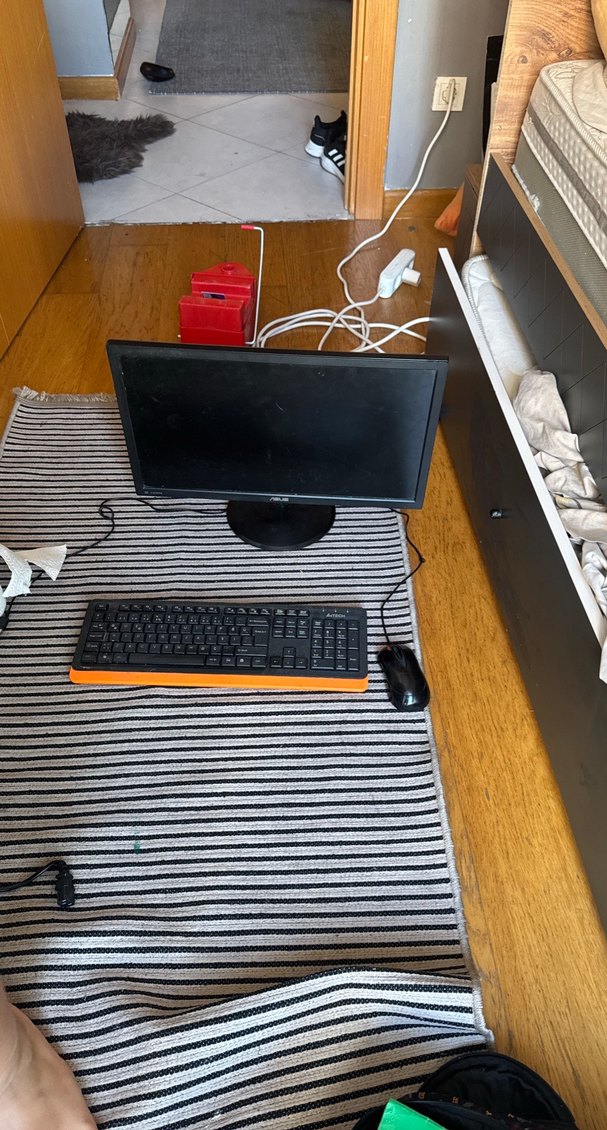 Siyah ASUS Bilgisayar Monitörü - Görsel 4