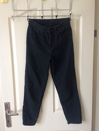 mom jeans
