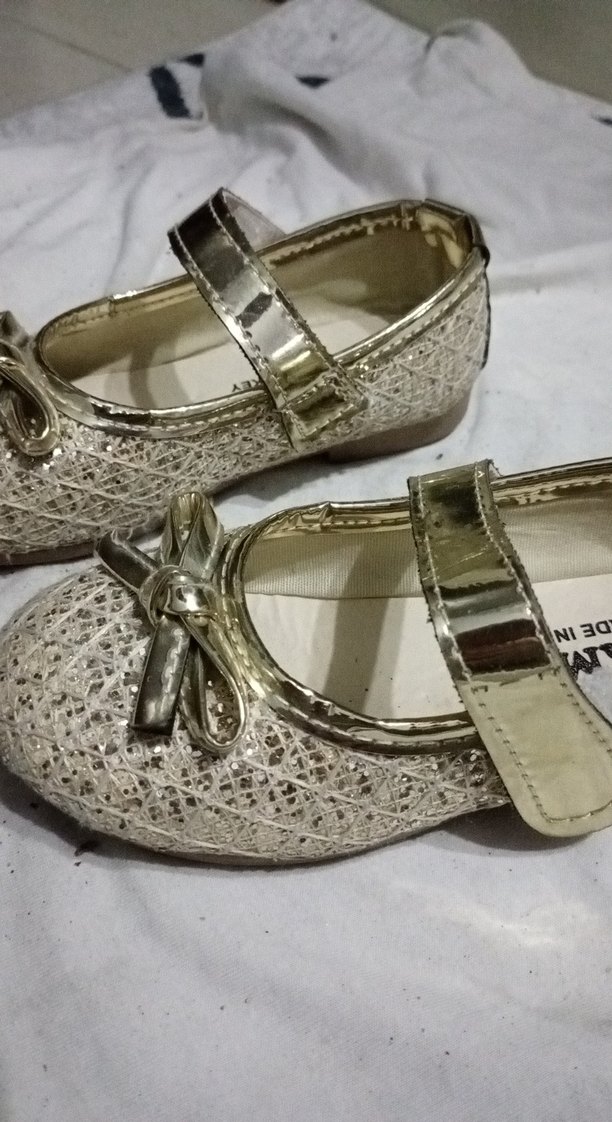 Kız Çocuk Altın Rengi Kemerli Babet - Görsel 4