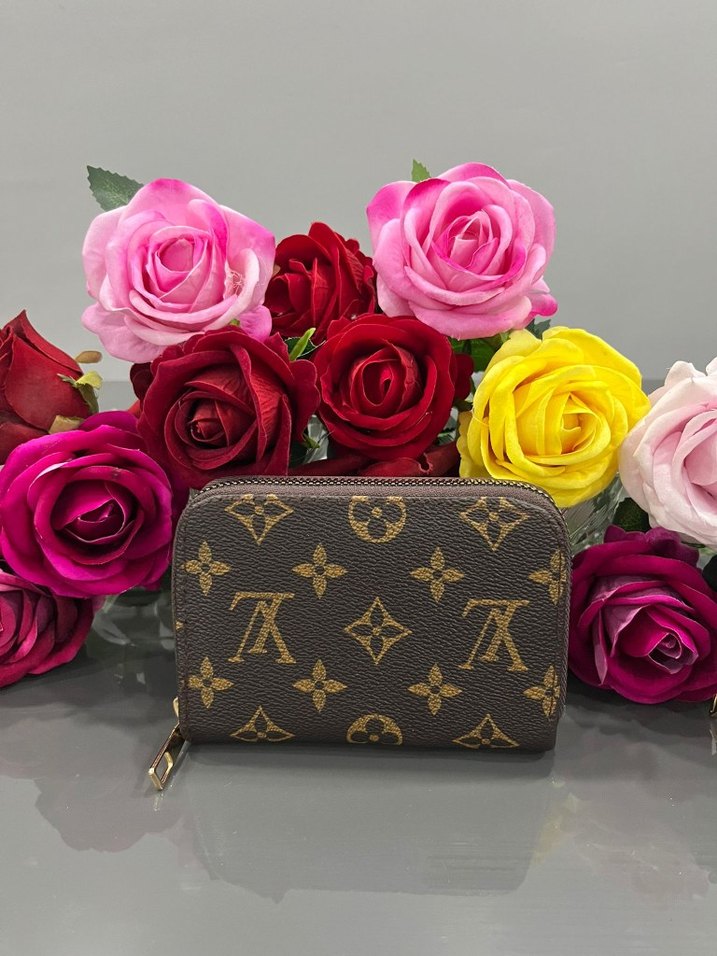 Marka Kadın Cüzdanı - Görsel 4