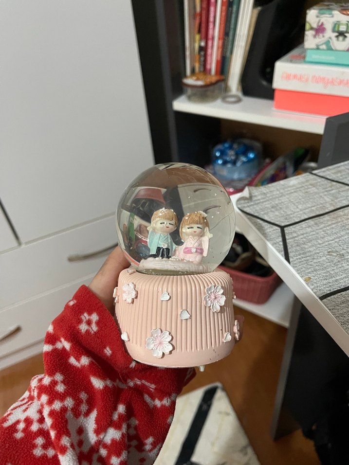 Pembe Pastel Kar Küresi Figürlü Biblo - Görsel 2