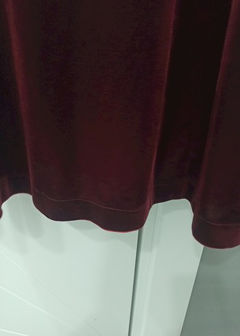 Bordo Süet V Yakalı Uzun Kadife Elbise - Görsel 5