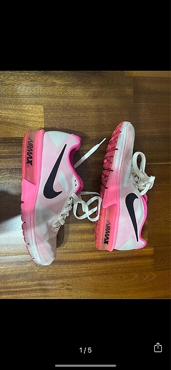 Nike spor