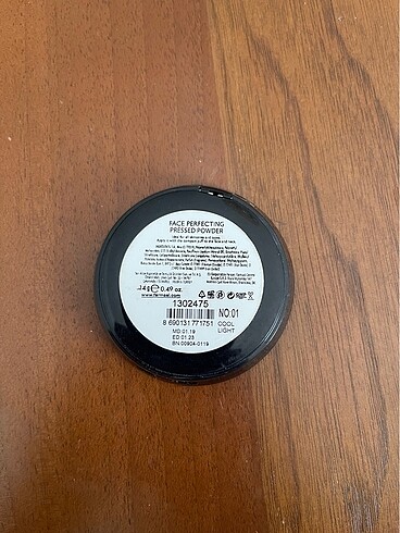  Beden Renk Farmasi Face Perfecting Pressed Powder 14 g