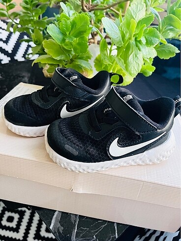Orjinal Nike spor ayakkabı