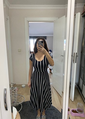 Siyah Beyaz Çizgili Kısa Kollu Elbise - Görsel 6