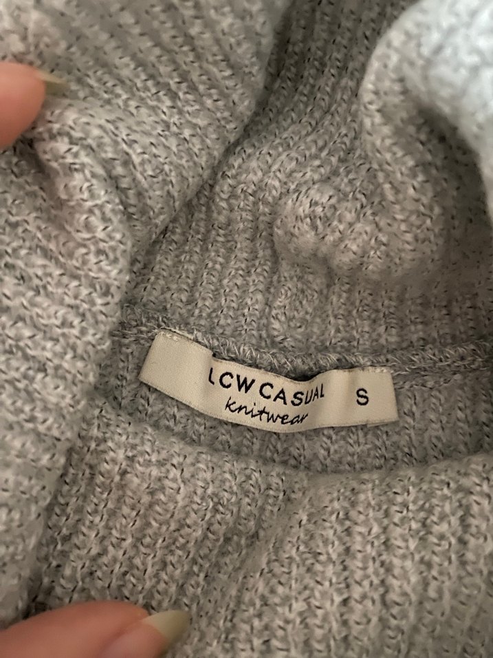 Gri Kadın Boğazlı Triko Kazak - Görsel 4