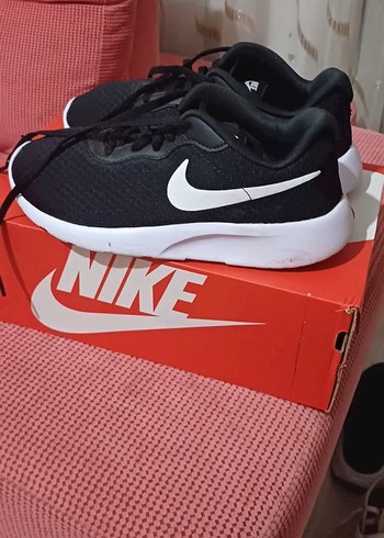 Nike Siyah Kadın Spor Ayakkabı - Görsel 4