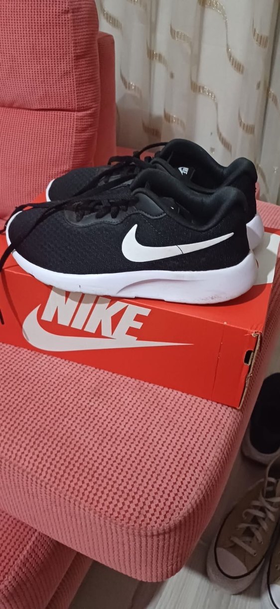 Nike Siyah Kadın Spor Ayakkabı - Görsel 4