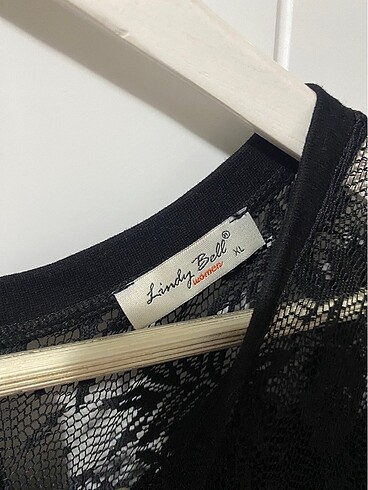 Siyah dantelli elbise - Görsel 4