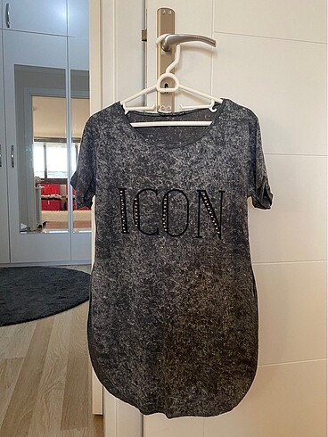 Gri tshirt