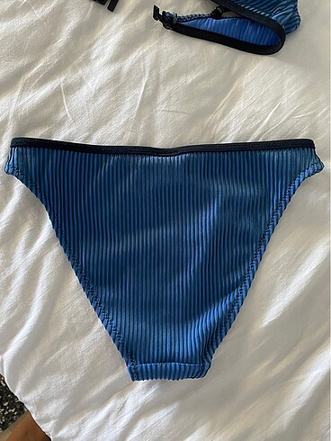 s Beden Mavi bikini altı