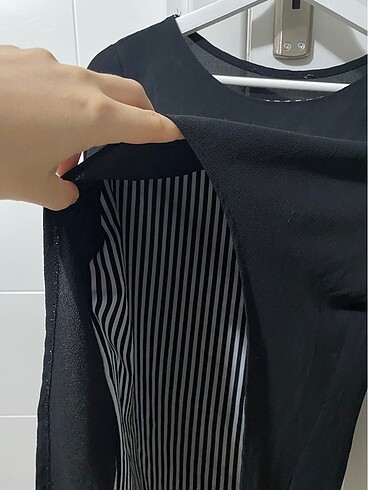 s Beden Çizgili detaylı üst