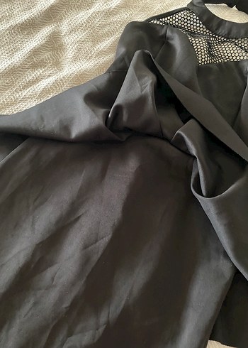 Siyah boyundan bağlamalı abiye - Görsel 7