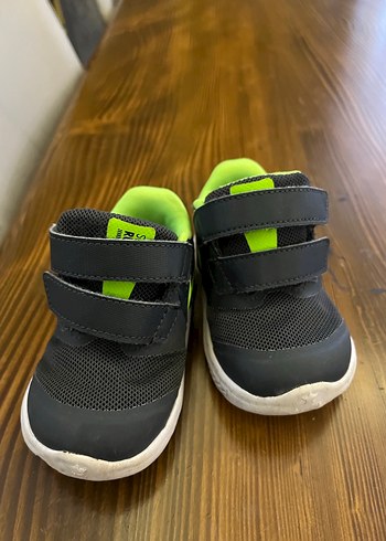 Gri Erkek Çocuk Spor Ayakkabı Velcro