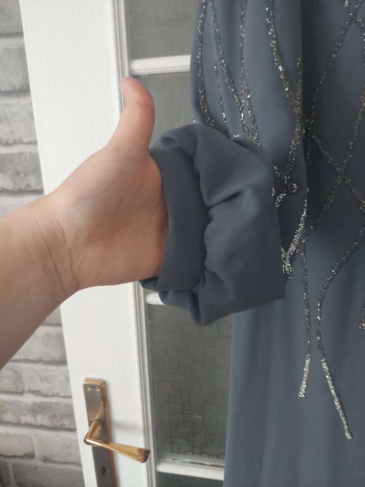 Boncuk İşlemeli Uzun Gri Kadın abiye - Görsel 4