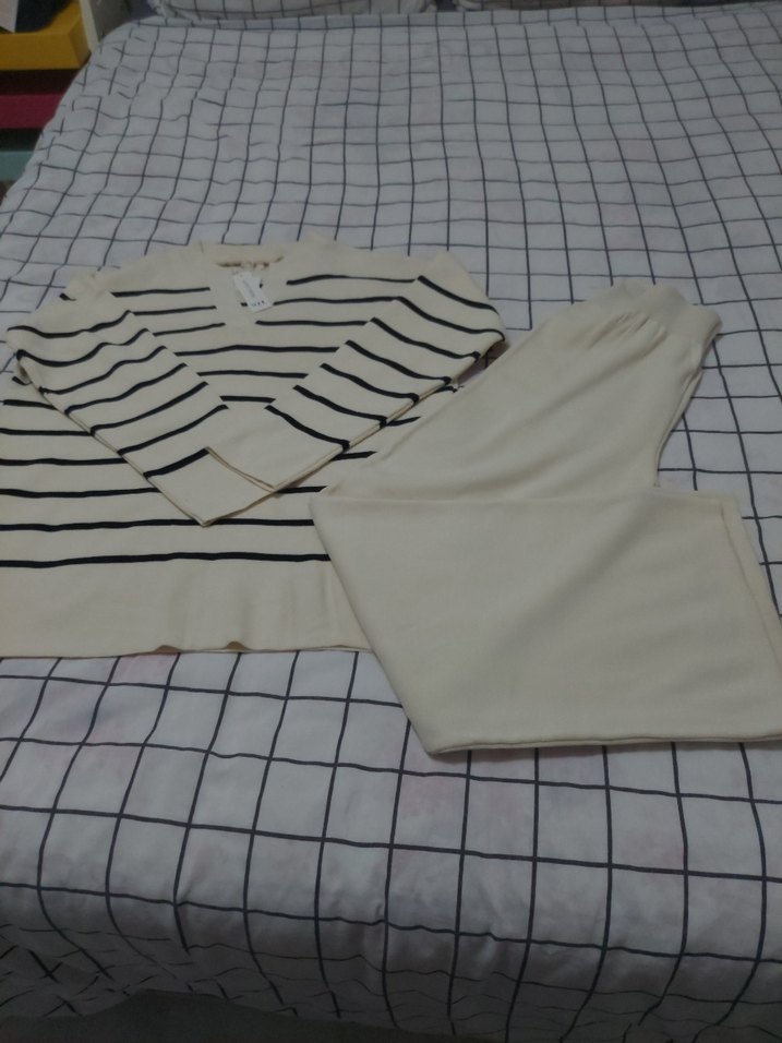 Kadın Gri Çizgili Uzun Kollu Triko Kazak - Görsel 5