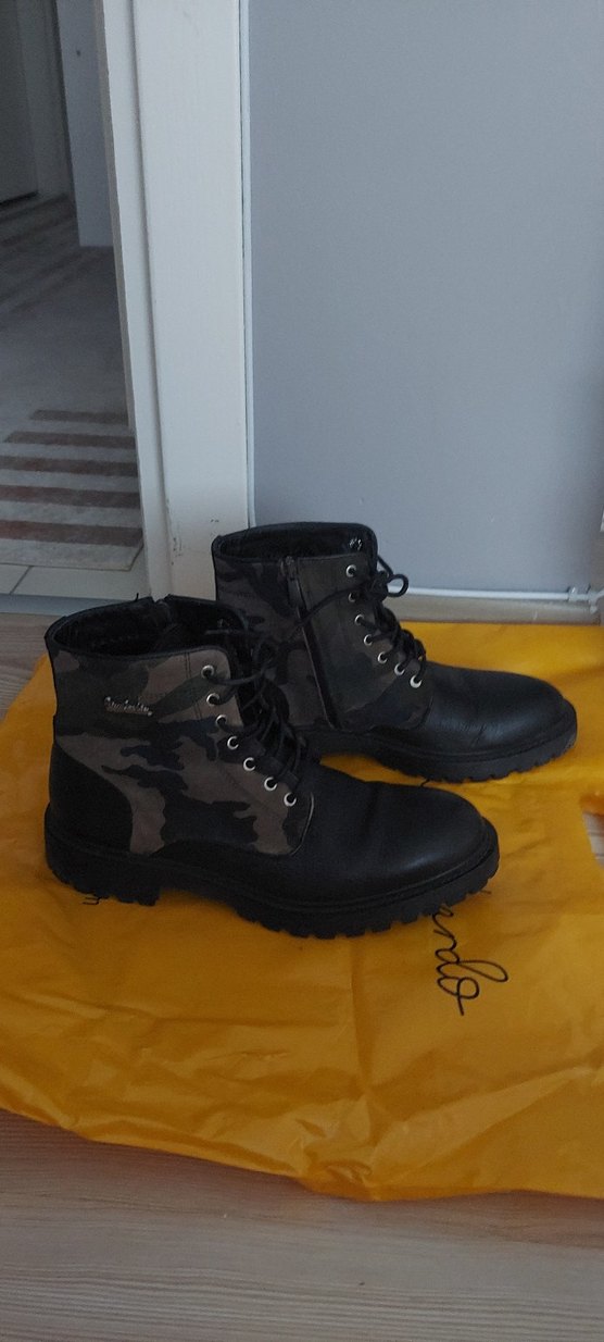 Siyah Erkek Kauçuk Botlar Tokalı - Görsel 2