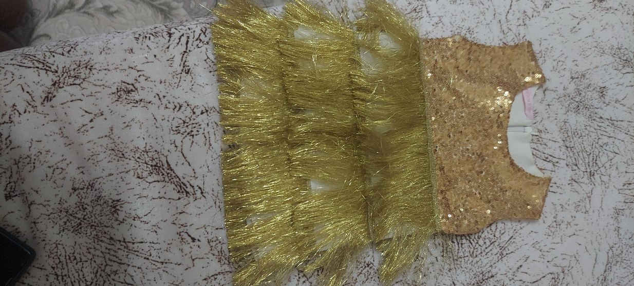 Püsküllü Parlak Altın kız çocuk elbise - Görsel 2