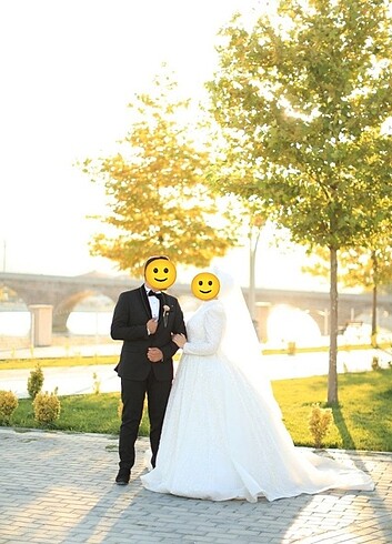 xl Beden beyaz Renk ÖZEL MODEL TAŞ İŞLEMELİ GELİNLİK