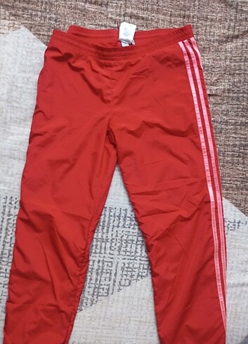 Adidas #Adidas #Orijinal #Kırmızı #Eşofman Altı #Tertemiz 0 ayarında