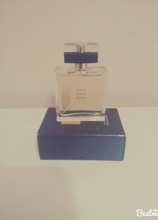 Avon little black dress parfüm
