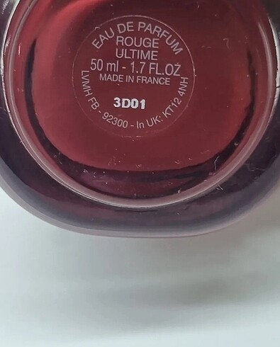 GIVENCHY Givenchy linterdit rouge ultime