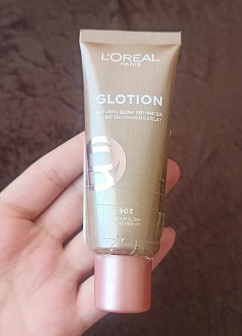 L'Oreal Paris Glow