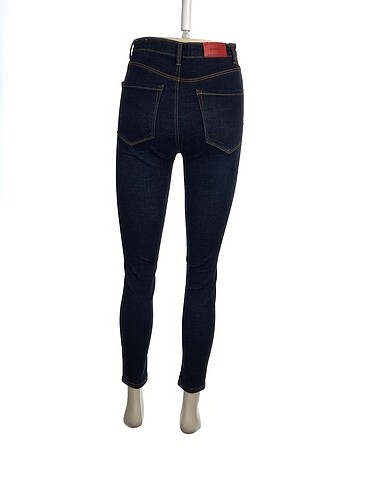 38 Beden Stradivarius Jean / Kot %70 İndirimli.