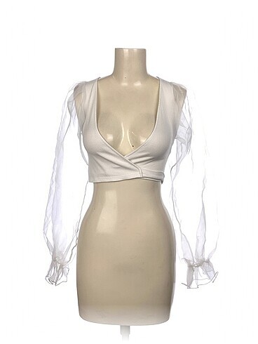 Zara Bluz %70 İndirimli.