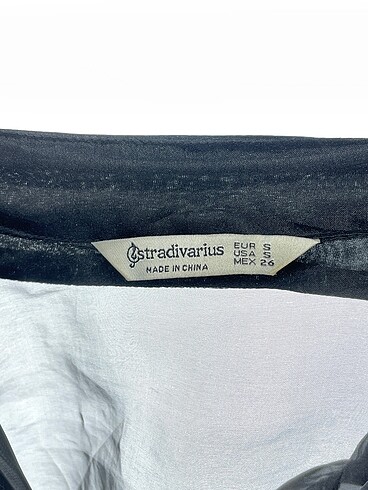 s Beden siyah Renk Stradivarius Bluz %70 İndirimli.