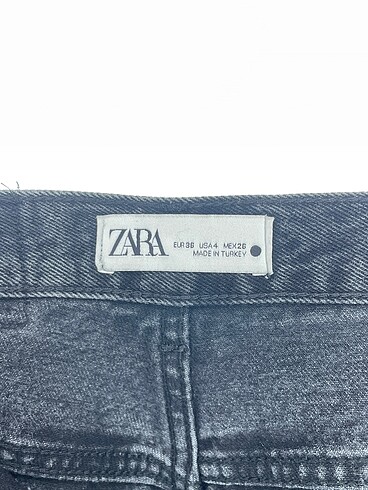 36 Beden siyah Renk Zara Jean / Kot %70 İndirimli.