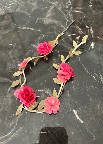 Çiçek Detaylı Saç Aksesuarı - Görsel 2