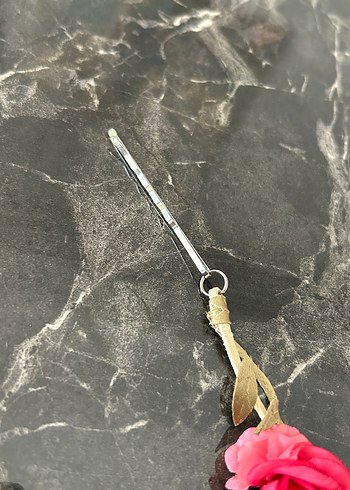 Çiçek Detaylı Saç Aksesuarı - Görsel 3