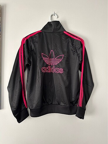 Diğer Adidas Eşofman Takımı